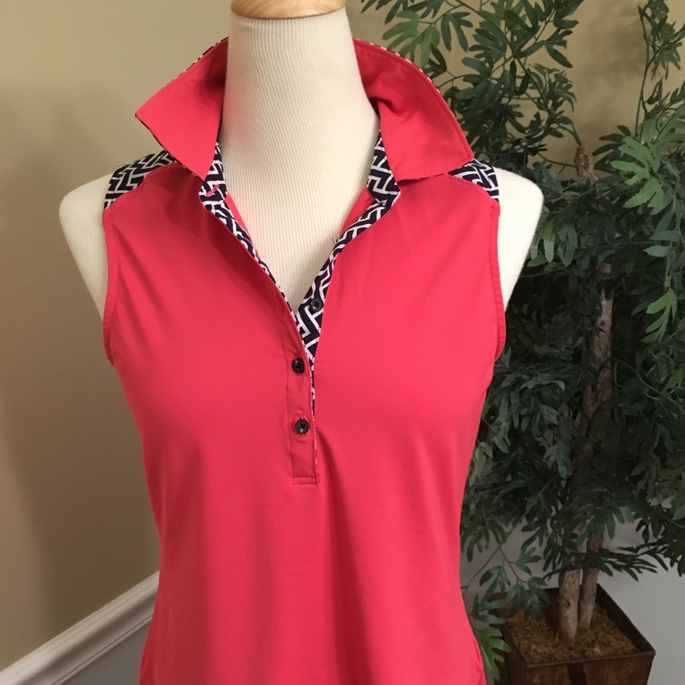 Fairway & Greene polo.